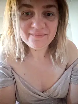 Snapshot of VitniKis chatting on 2, 2, 2026 VitniKis online show from 2, 2, 2026