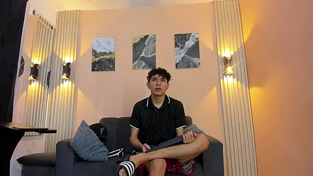 DesiresOfOlympus  online show from 18, 4, 2026