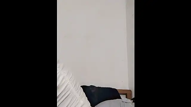Snapshot of ammsexy1 chatting on 27, 5, 2026 ammsexy1 online show from 27, 5, 2026