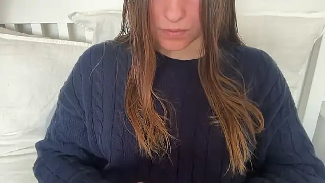 Lucyschickt online show from 11, 3, 2026