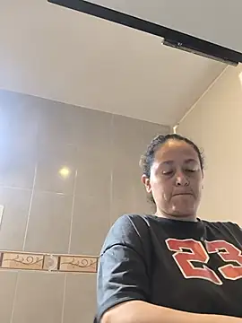  luisaeliza  online show from 8, 7, 2026