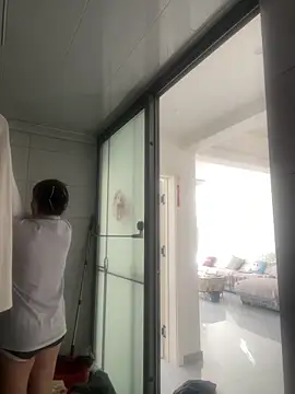 Youyou 12 online show from 28, 2, 2026