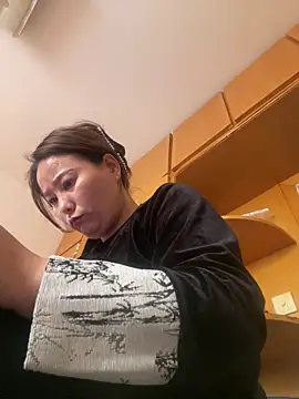 Youyou 12 online show from 13, 3, 2026