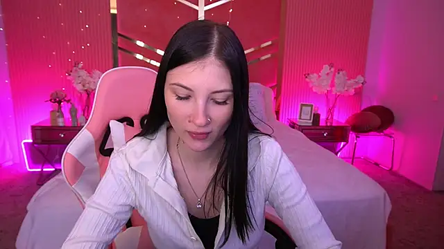 Snapshot of LunaaMay chatting on 27, 4, 2026 LunaaMay online show from 27, 4, 2026