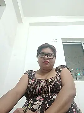 Elie Hallway online show from 8, 3, 2026