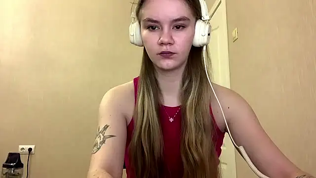 AgnesShy  online show from 26, 2, 2026