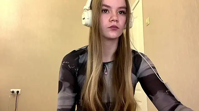 AgnesShy  online show from 3, 3, 2026