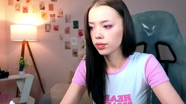 Vexnexe online show from 8, 2, 2026