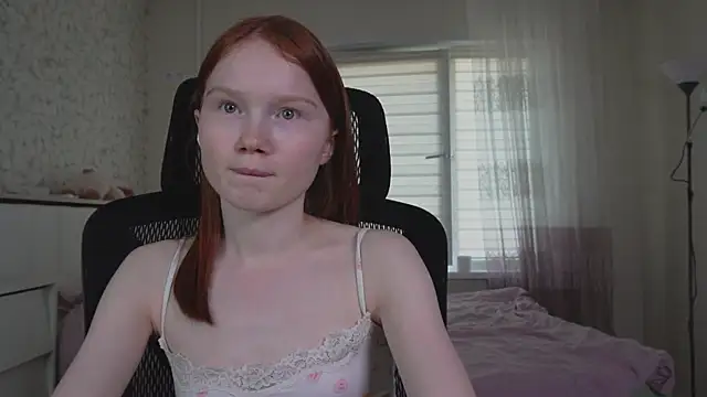 Snapshot of Nellie_baby chatting on 22, 5, 2026 Nellie baby online show from 22, 5, 2026