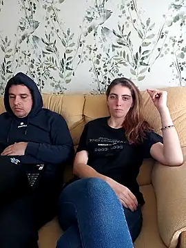 laparejaideal08 online show from 11, 4, 2026