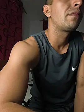 Snapshot of logan-31 chatting on 12, 2, 2026 logan-31 online show from 12, 2, 2026