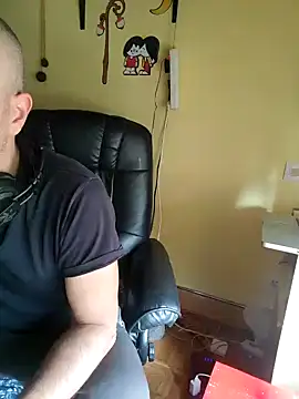 Snapshot of dollar_sub chatting on 8, 3, 2026 dollar sub online show from 8, 3, 2026