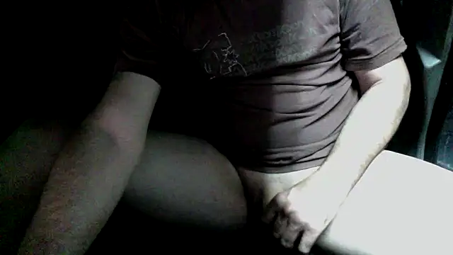 Snapshot of dollar_sub chatting on 11, 4, 2026 dollar sub online show from 11, 4, 2026