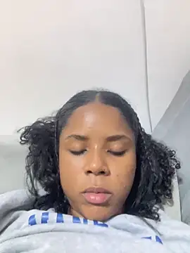 Snapshot of LIA_PARKERR chatting on 8, 2, 2026 LIA PARKERR online show from 8, 2, 2026