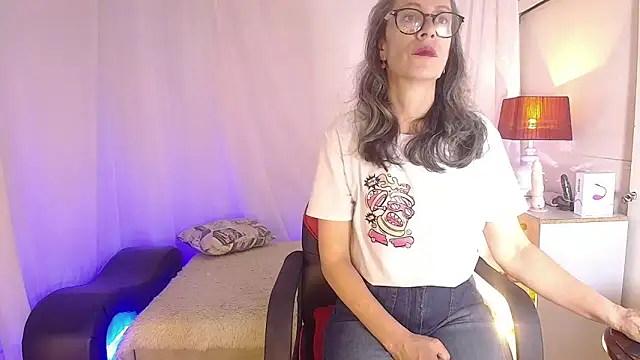 Snapshot of laurasofia45 chatting on 31, 3, 2026 laurasofia45 online show from 31, 3, 2026