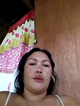Snapshot of sexymom_siovie chatting on 23, 6, 2026 sexymom siovie online show from 23, 6, 2026