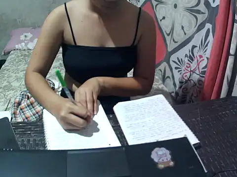 SexyAss IvannaXxX online show from 3, 3, 2026