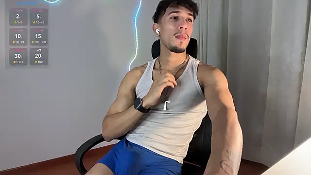 Snapshot of rafael_stone11 chatting on 17, 2, 2026 rafael stone11 online show from 17, 2, 2026