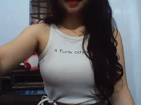 Snapshot of NinaKey chatting on 27, 3, 2026 NinaKey online show from 27, 3, 2026