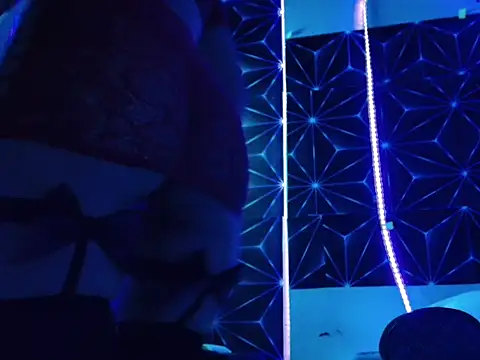 amairany27 online show from 28, 3, 2026