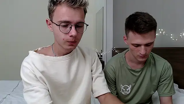 Snapshot of NikiKerryCum chatting on 13, 3, 2026 NikiKerryCum online show from 13, 3, 2026