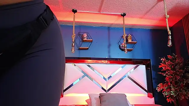 Snapshot of Ladyy_brownn chatting on 14, 2, 2026 Ladyy brownn online show from 14, 2, 2026