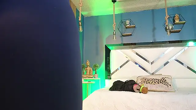 Ladyy brownn online show from 17, 3, 2026