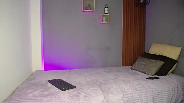 LUNITA125 online show from 6, 2, 2026