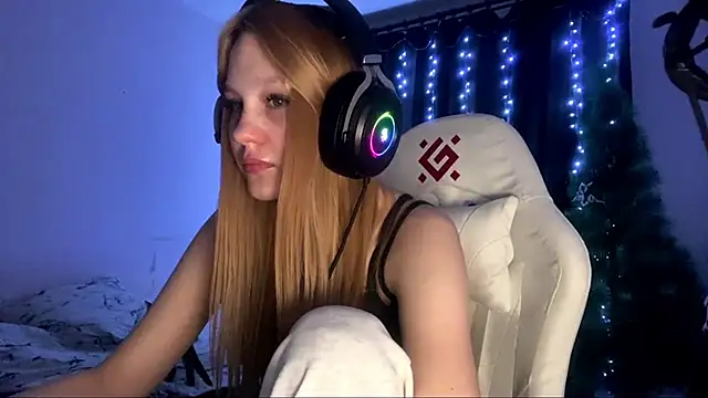 Snapshot of axin_burnell chatting on 18, 2, 2026 axin burnell online show from 18, 2, 2026