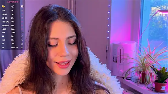 lunawho online show from 30, 3, 2026