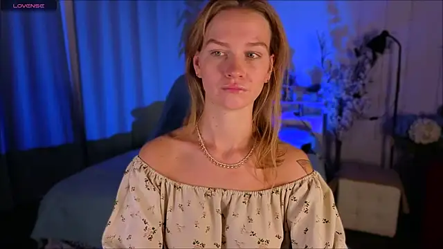 Snapshot of Crystal_Kris chatting on 26, 2, 2026 Crystal Kris online show from 26, 2, 2026