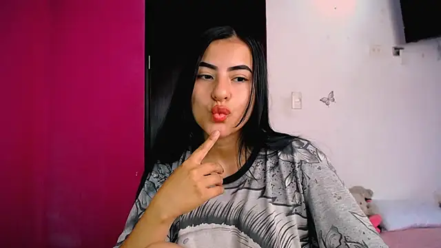 Snapshot of charlotte_petit_ chatting on 24, 2, 2026 charlotte petit online show from 24, 2, 2026