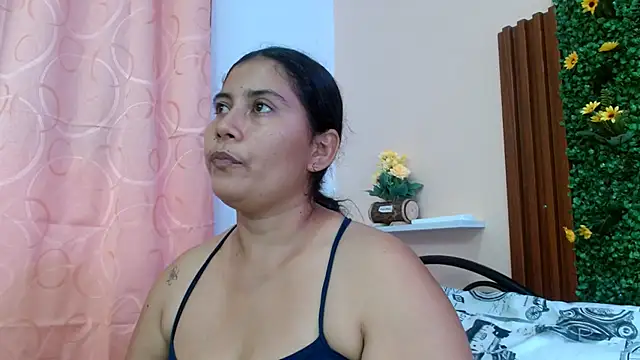 calimasalas2 online show from 23, 2, 2026