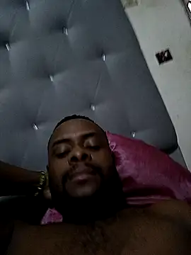 Snapshot of Tuverdugo12 chatting on 16, 2, 2026 Tuverdugo12 online show from 16, 2, 2026