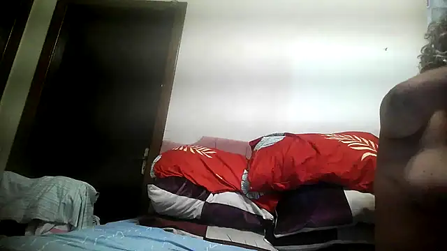 Snapshot of bialoba7 chatting on 13, 12, 2025 bialoba7 online show from 13, 12, 2025