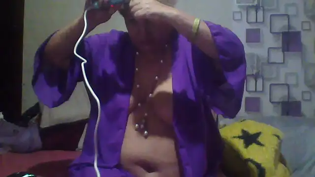 Snapshot of bialoba7 chatting on 15, 7, 2026 bialoba7 online show from 15, 7, 2026