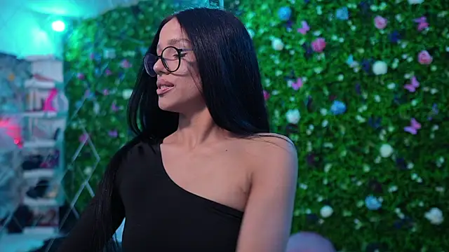 Baby nico online show from 6, 2, 2026