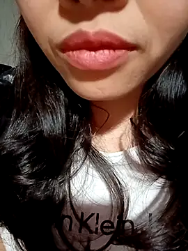 Snapshot of Hana-love2026 chatting on 4, 3, 2026 Hana-love2026 online show from 4, 3, 2026