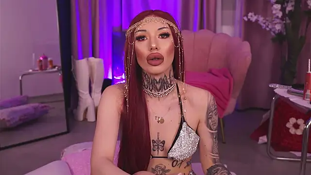 CassandraFoxy online show from 7, 2, 2026