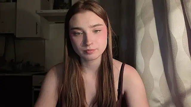 Snapshot of LissaBliss chatting on 11, 5, 2026 LissaBliss online show from 11, 5, 2026