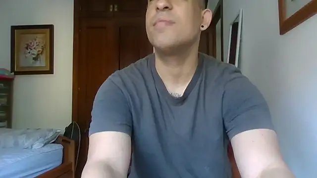Snapshot of poliakovxx chatting on 14, 6, 2026 poliakovxx online show from 14, 6, 2026