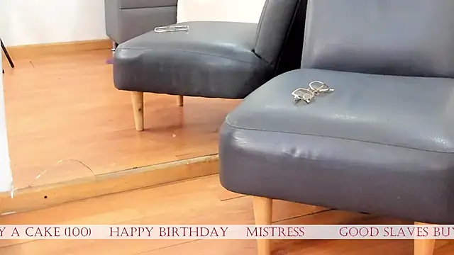 Oliviia williams online show from 20, 2, 2026