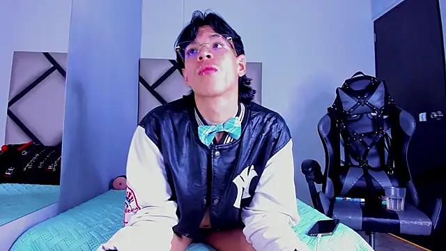 Snapshot of Bennet-Gray chatting on 17, 2, 2026 Bennet-Gray online show from 17, 2, 2026