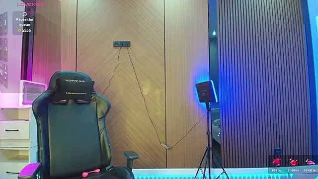 Snapshot of dionlee9 chatting on 28, 2, 2026 dionlee9 online show from 28, 2, 2026