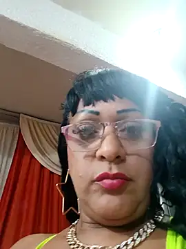 Snapshot of SabrinaColin chatting on 24, 2, 2026 SabrinaColin online show from 24, 2, 2026