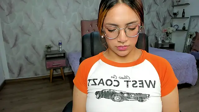 Snapshot of Tokyo_Royal_ chatting on 27, 2, 2026 Tokyo Royal online show from 27, 2, 2026