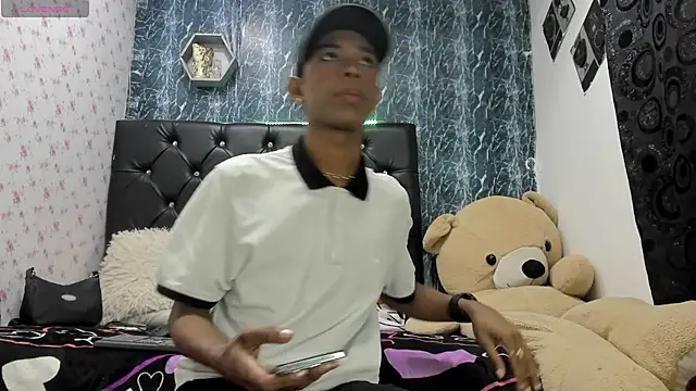 Snapshot of timmy_turner_x18 chatting on 4, 2, 2026 timmy turner x18 online show from 4, 2, 2026