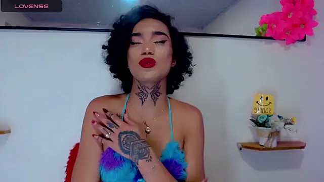 Snapshot of Darianna_Atehortua chatting on 27, 2, 2026 Darianna Atehortua online show from 27, 2, 2026