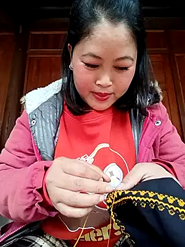 Mayly Sweet online show from 3, 2, 2026