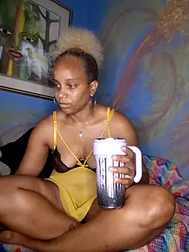Snapshot of BadGyalGem chatting on 24, 4, 2026 BadGyalGem online show from 24, 4, 2026